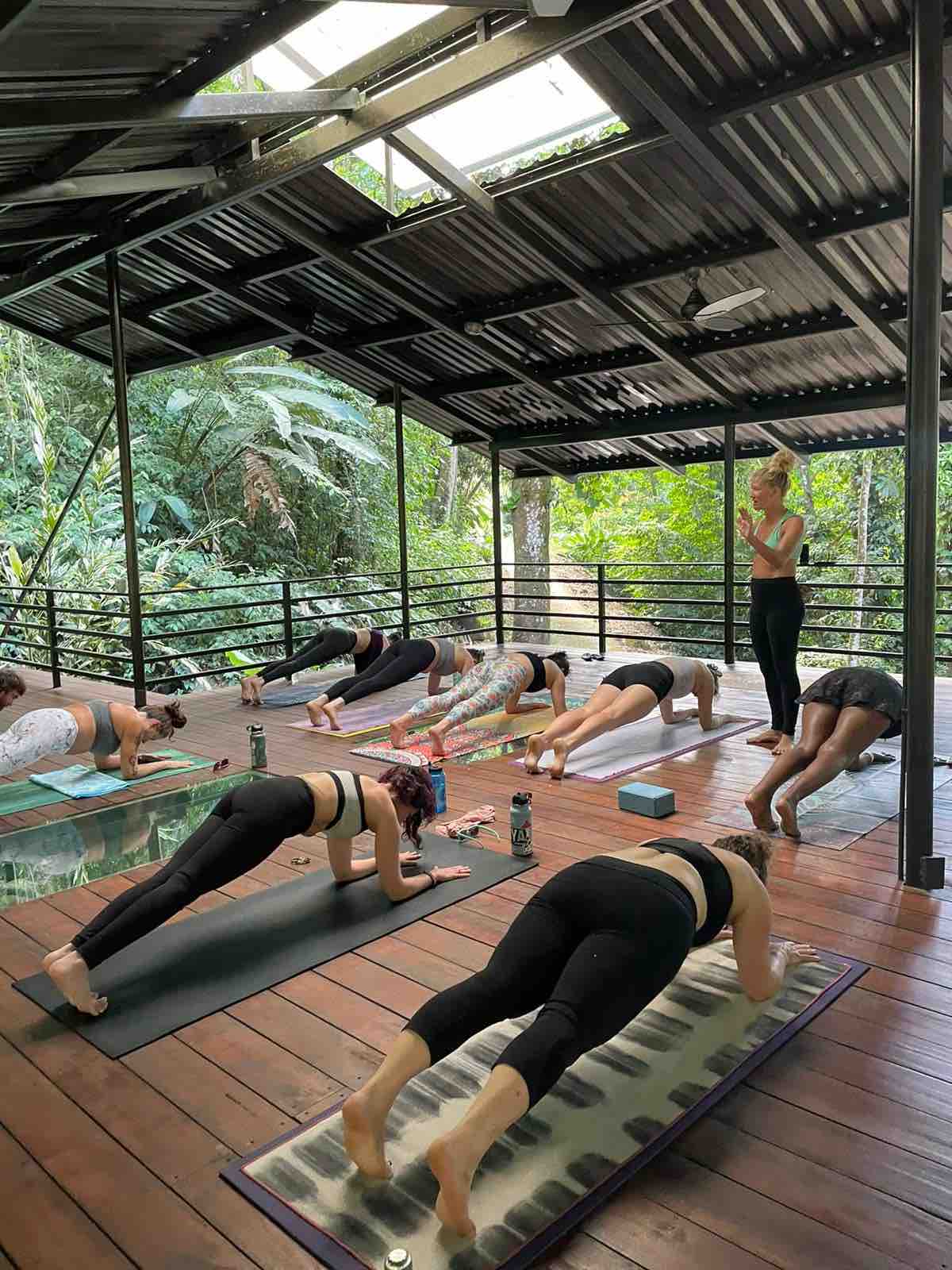Yoga class at El Manu